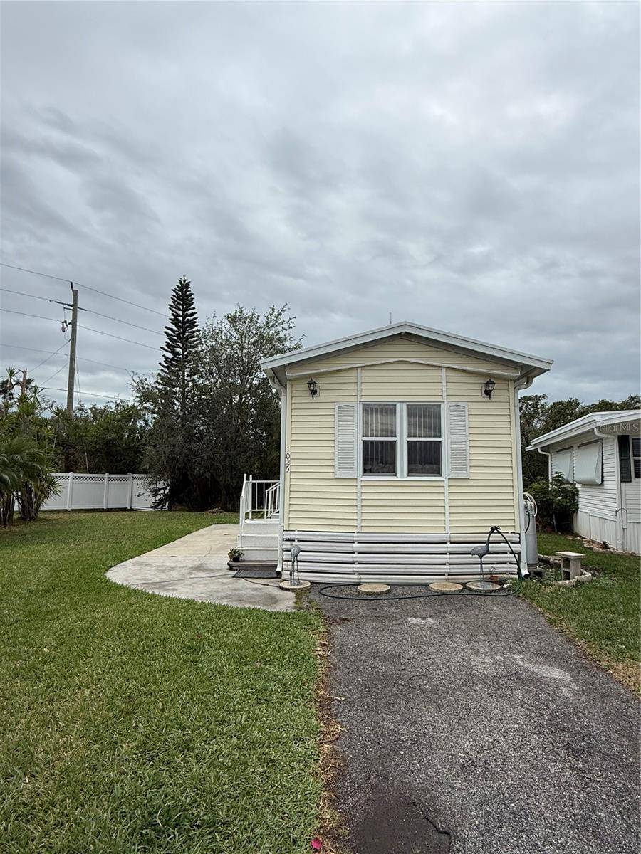 Bradenton, FL 34208,3333 26TH AVE E #1025