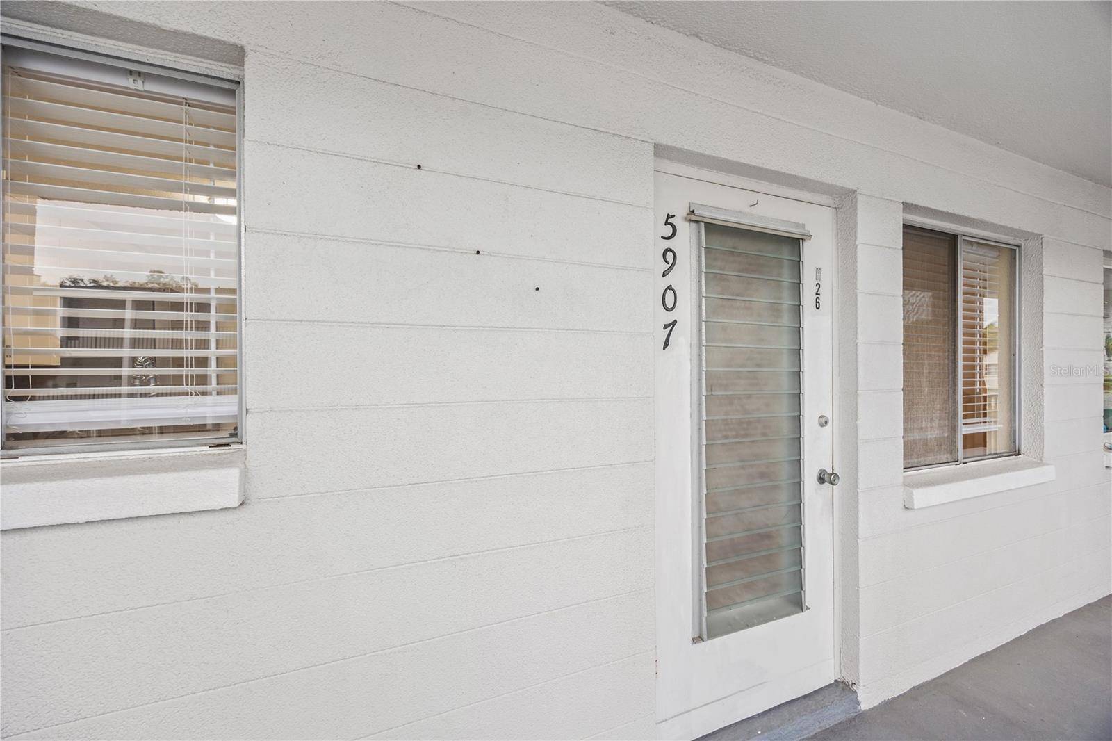 Bradenton, FL 34207,5907 GARDEN LN #H26