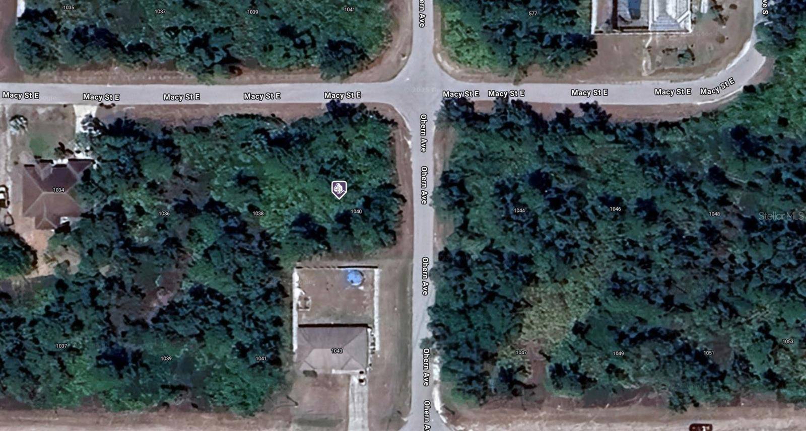 Lehigh Acres, FL 33974,1040 MACY ST E
