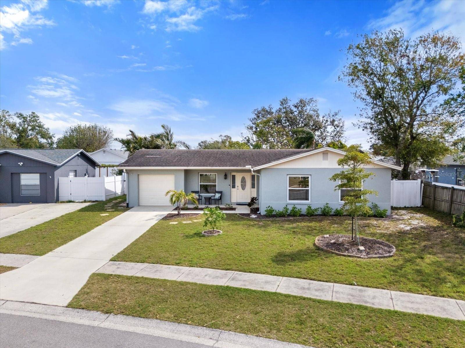 Bradenton, FL 34205,2905 39TH ST W