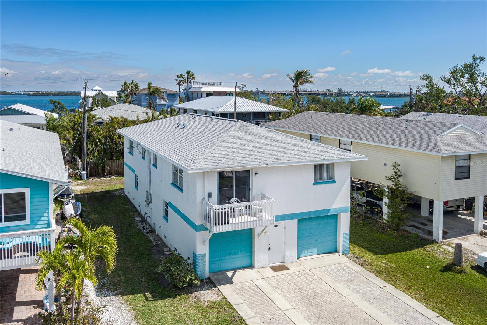 Bradenton Beach, FL 34217,2409 AVENUE B