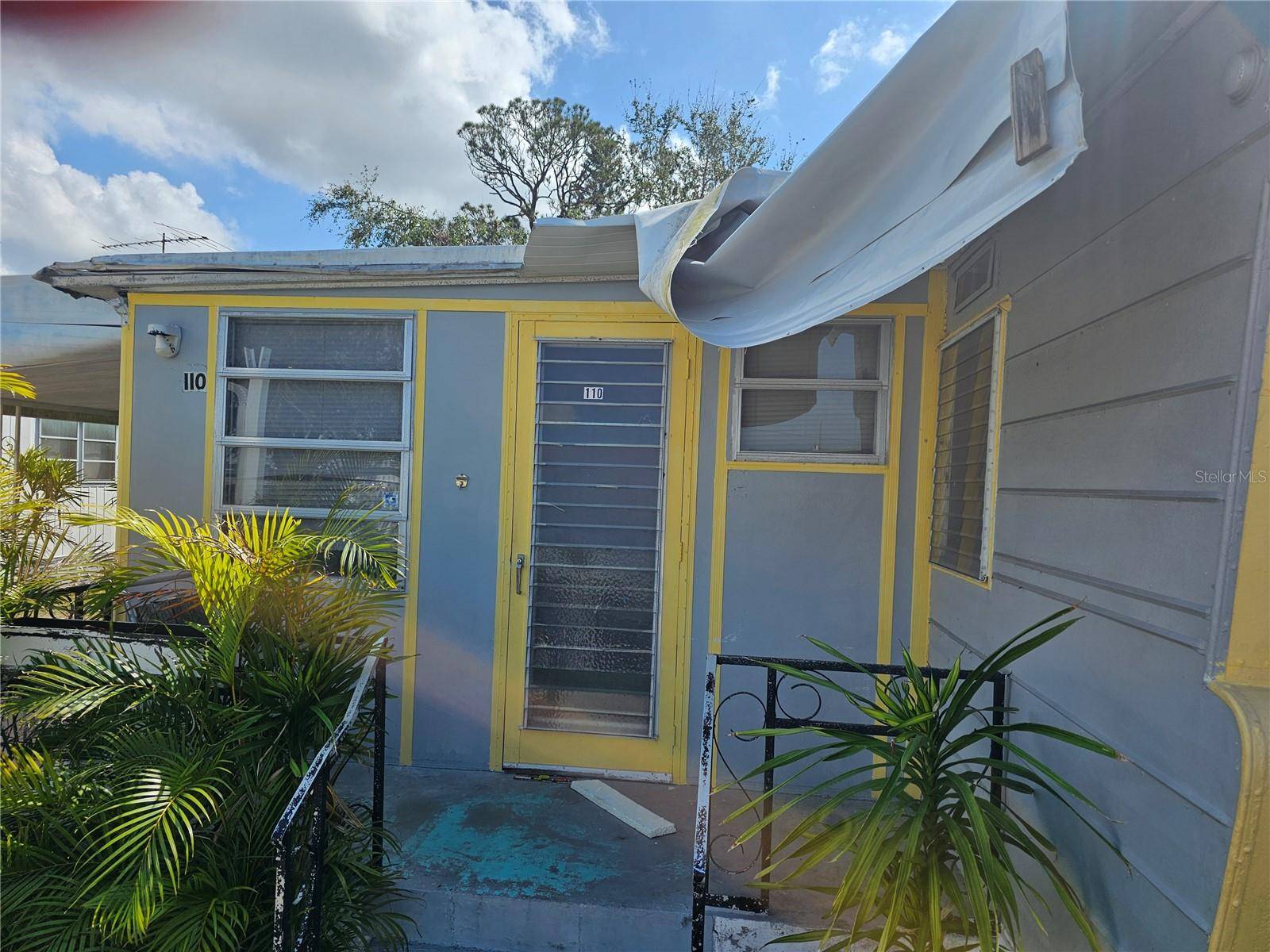 Bradenton, FL 34207,110 52ND AVENUE PLZ W