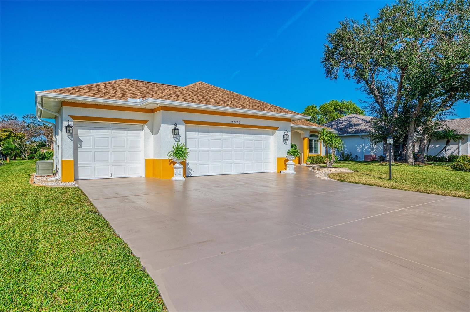 Venice, FL 34293,5872 MCKINLEY RD