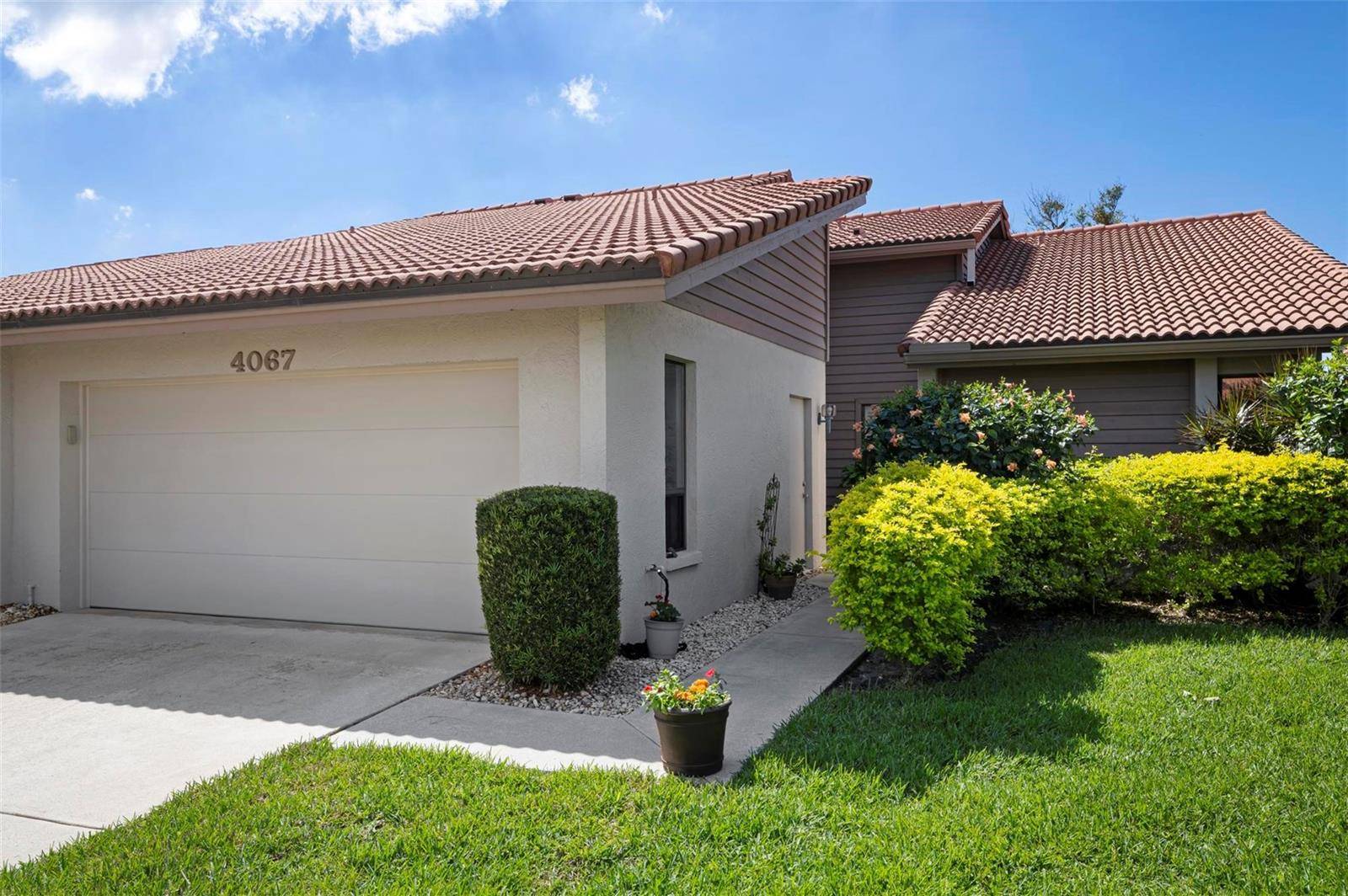 Sarasota, FL 34238,4067 WILSHIRE CIR E #131