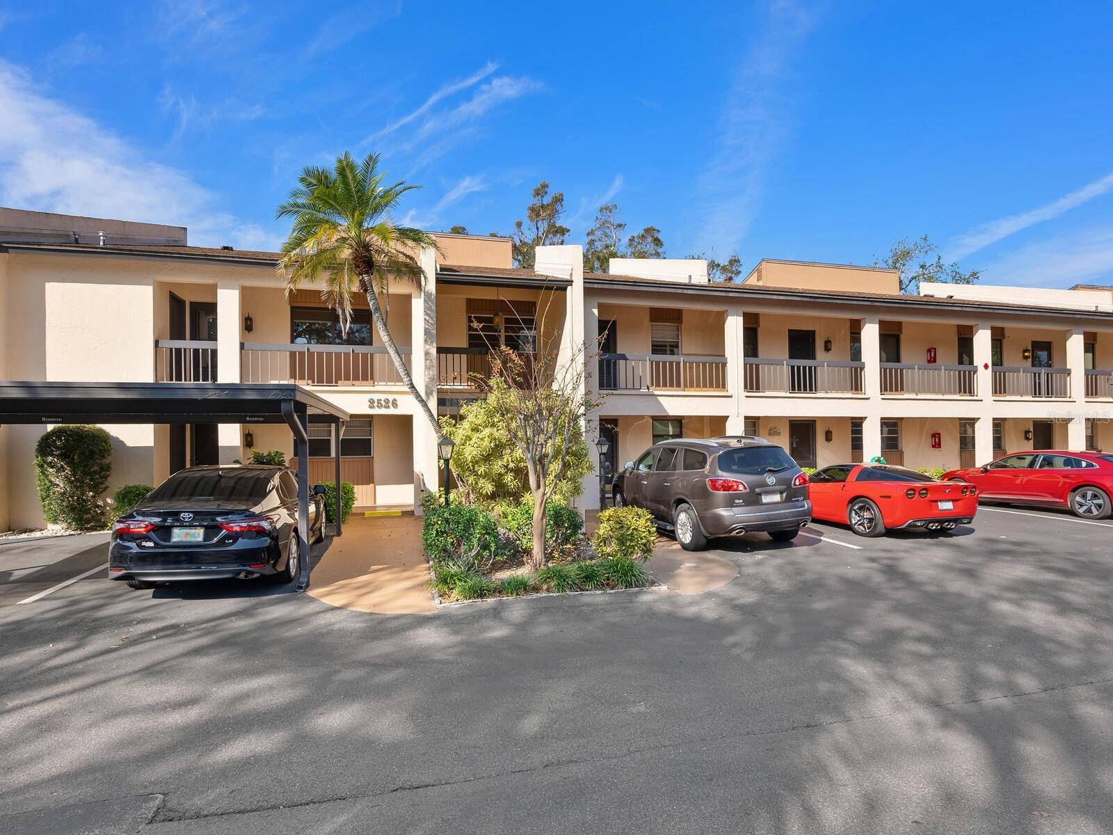 Sarasota, FL 34232,2526 CLUBHOUSE DR #203