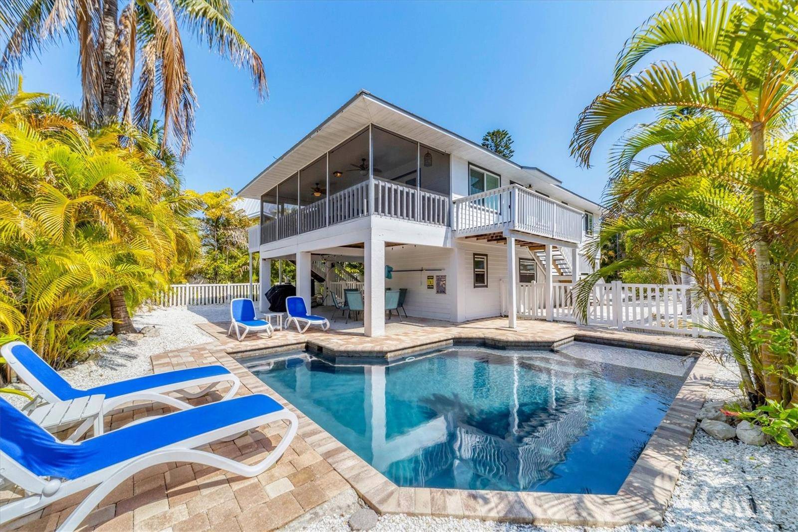 Anna Maria, FL 34216,123 HAMMOCK RD