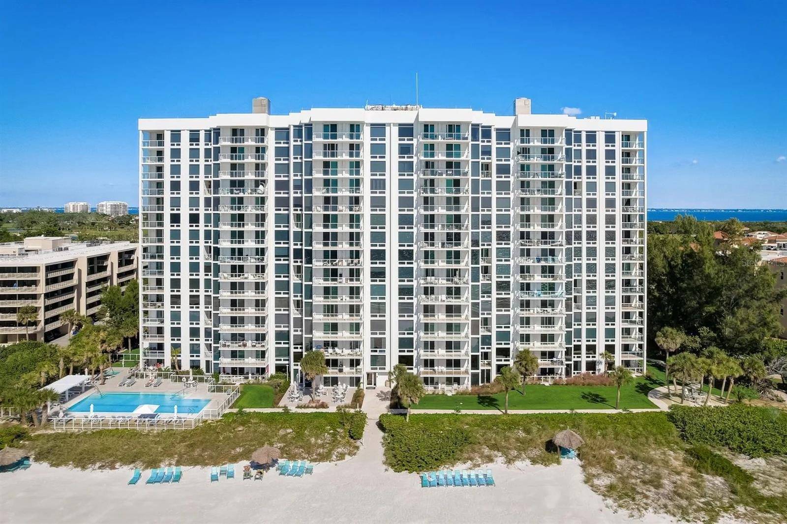 Longboat Key, FL 34228,2425 GULF OF MEXICO DR #3E