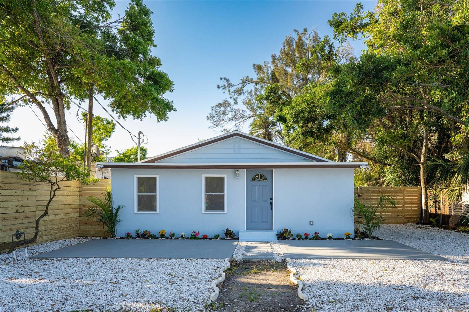 Bradenton, FL 34205,815 30TH DR W