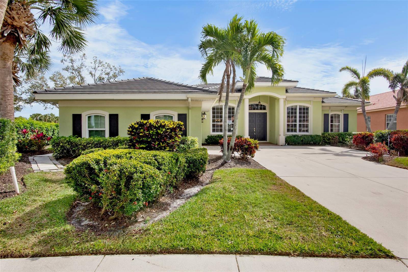 Sarasota, FL 34238,4901 SABAL LAKE CIR