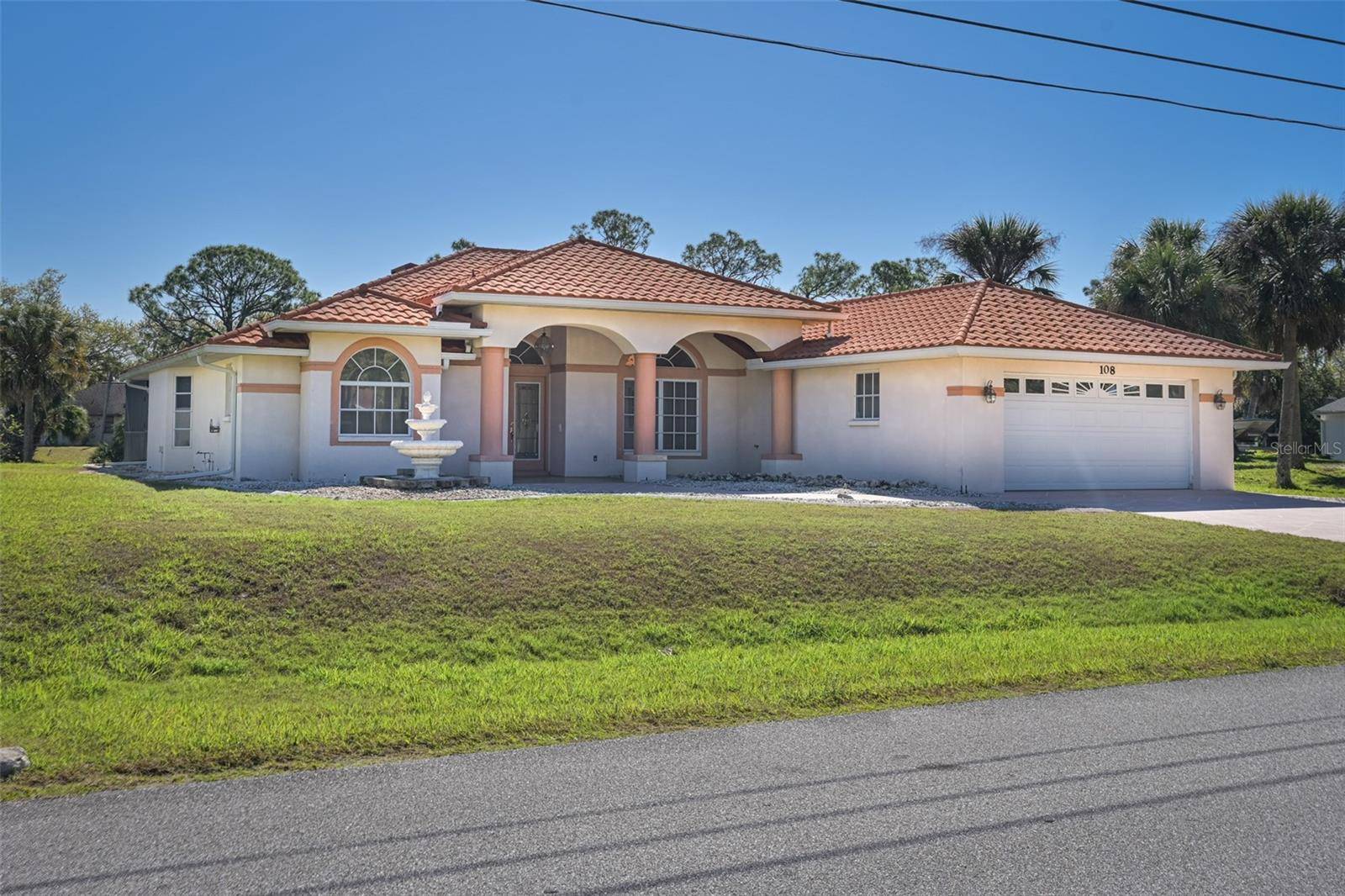 Port Charlotte, FL 33953,108 MCCABE ST