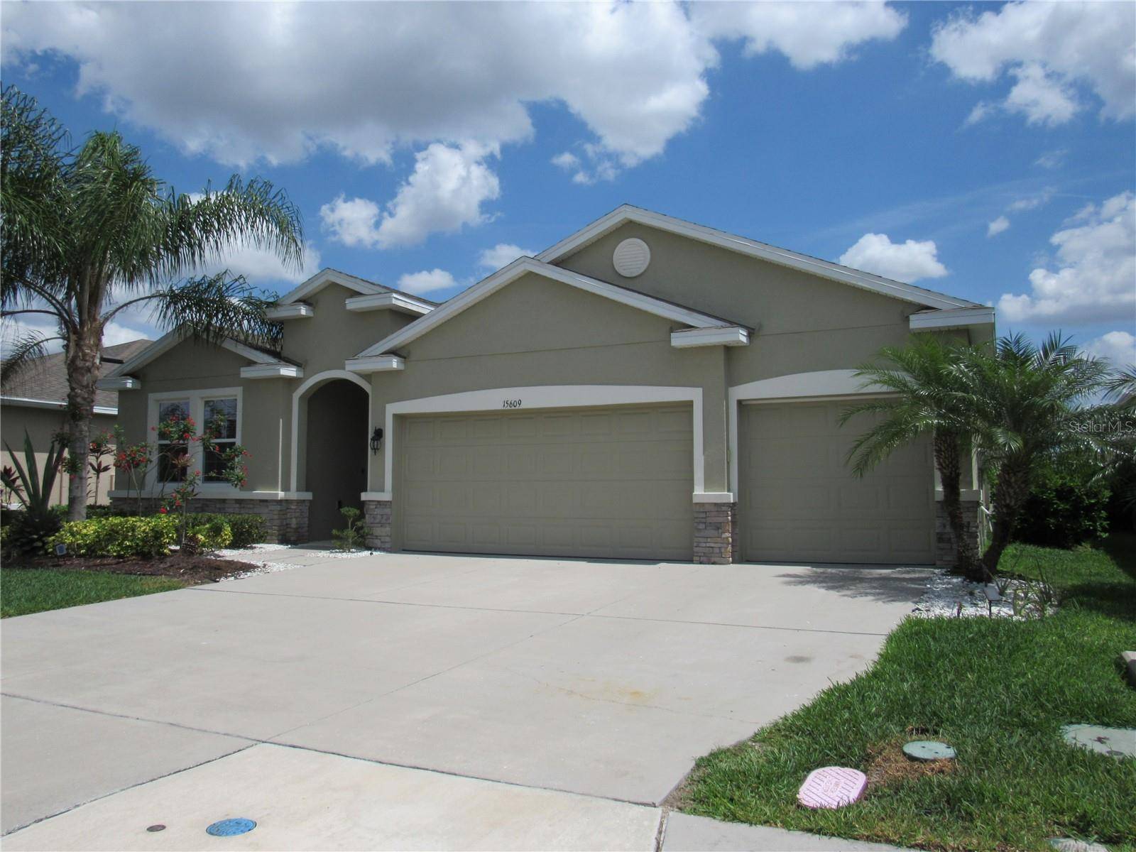 Bradenton, FL 34212,15609 TRINITY FALL WAY