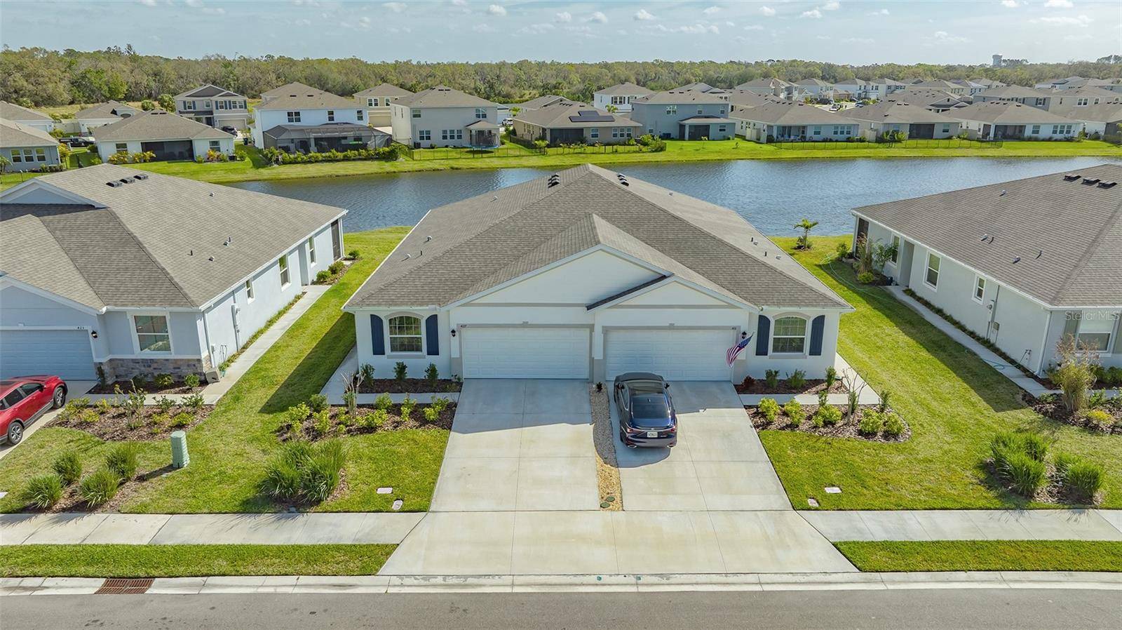 Bradenton, FL 34212,427 157TH CT E