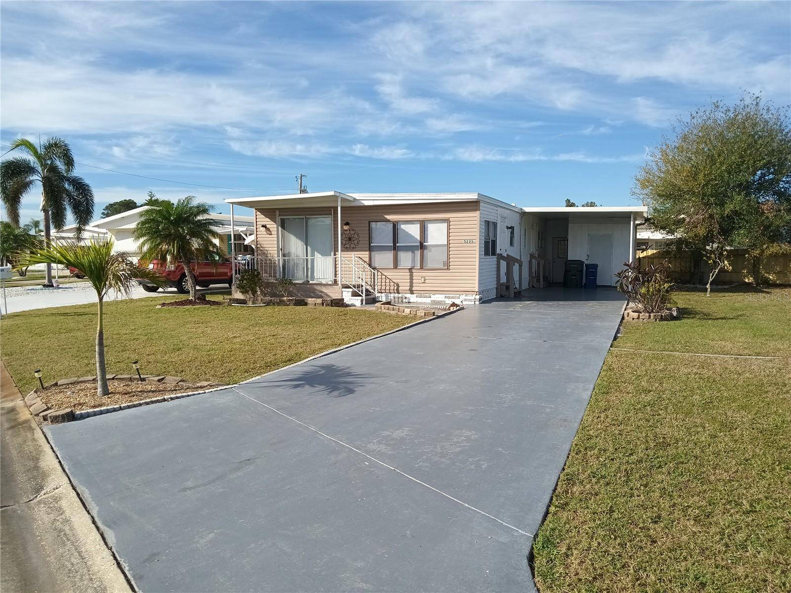 Sarasota, FL 34234,5235 CHERRY HILL AVE