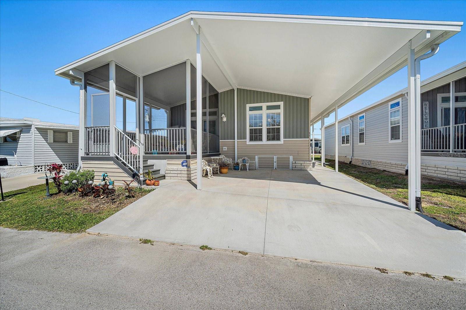 Palmetto, FL 34221,51 EDESSA DR