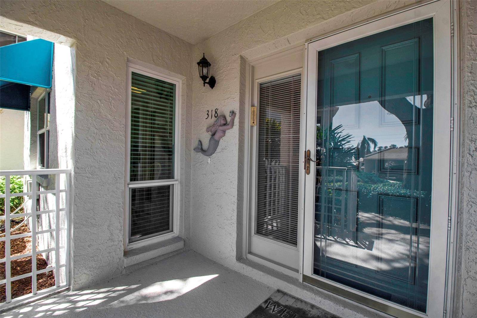 Bradenton, FL 34209,318 108TH ST W #318