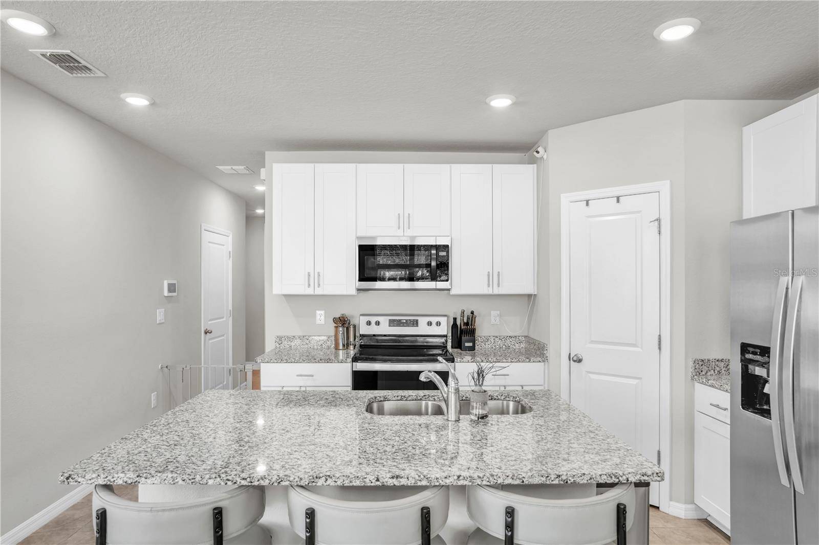 Brandon, FL 33510,2718 CHESTNUT CREEK PL