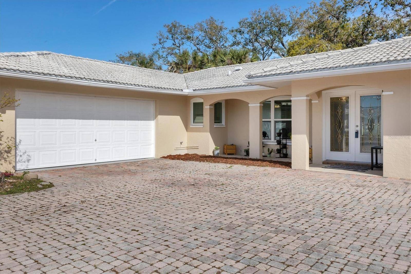 Sarasota, FL 34231,7211 ANTIGUA PL