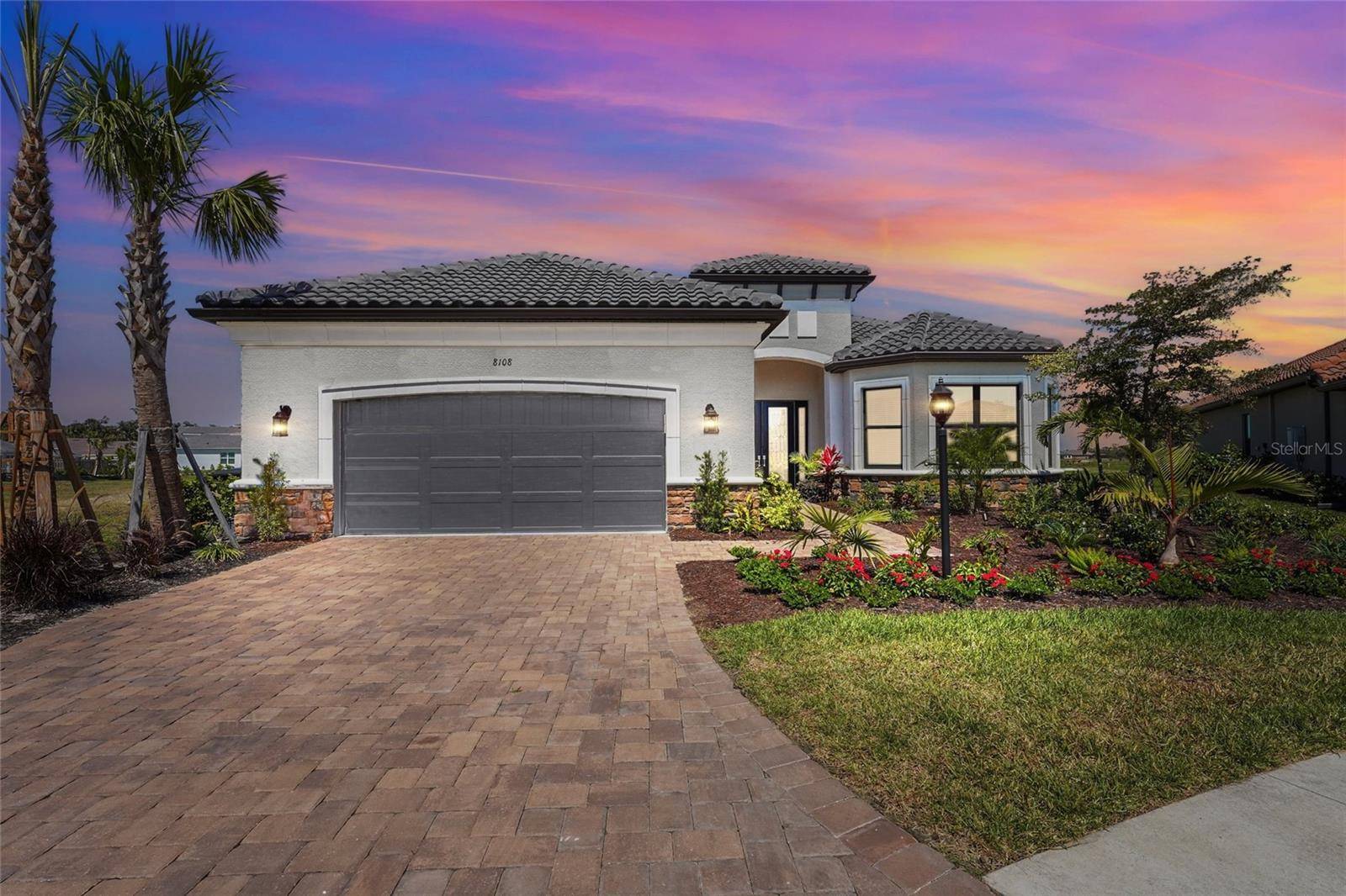 Sarasota, FL 34241,8108 WILD BLUE TER