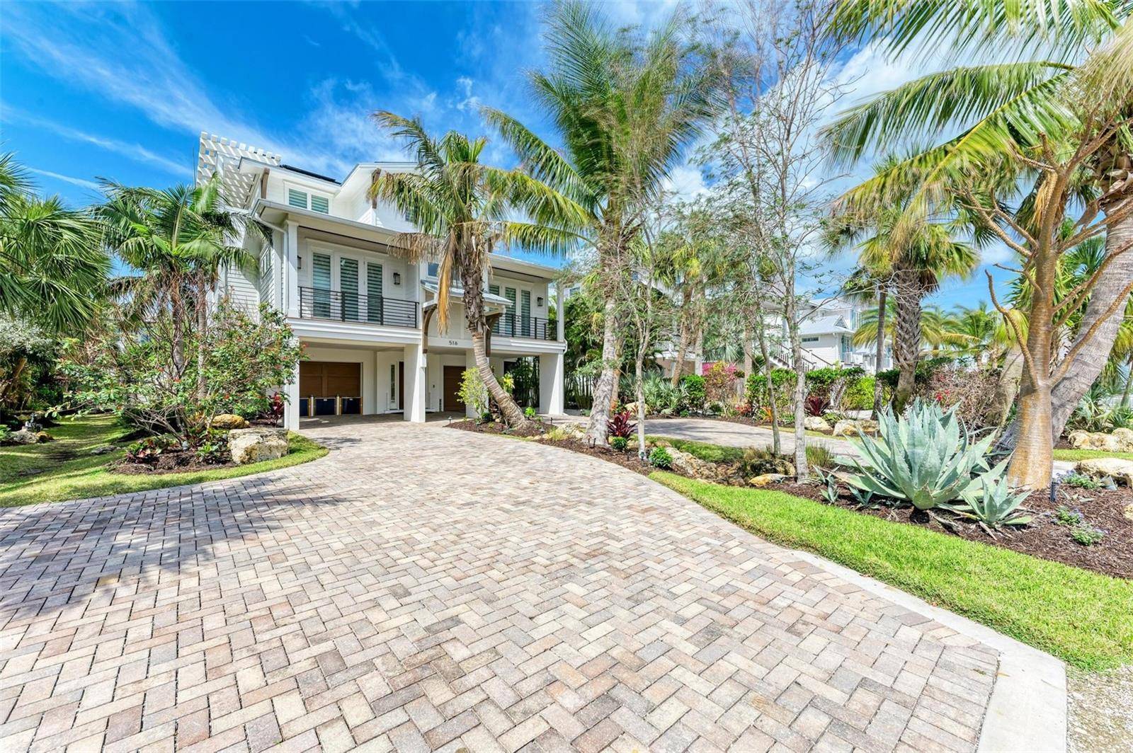 Anna Maria, FL 34216,516 KUMQUAT DR