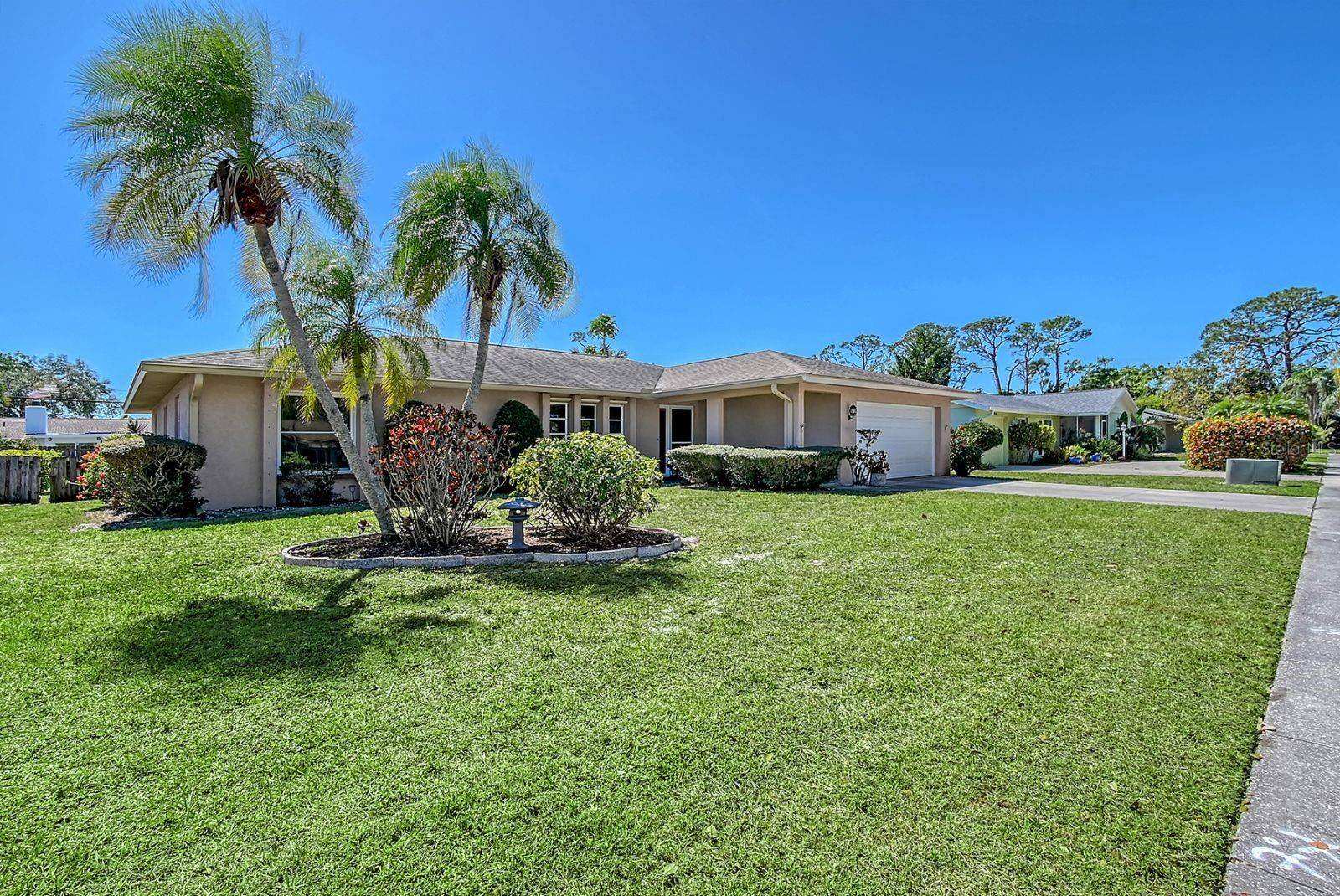 Sarasota, FL 34231,2818 MAYFLOWER ST