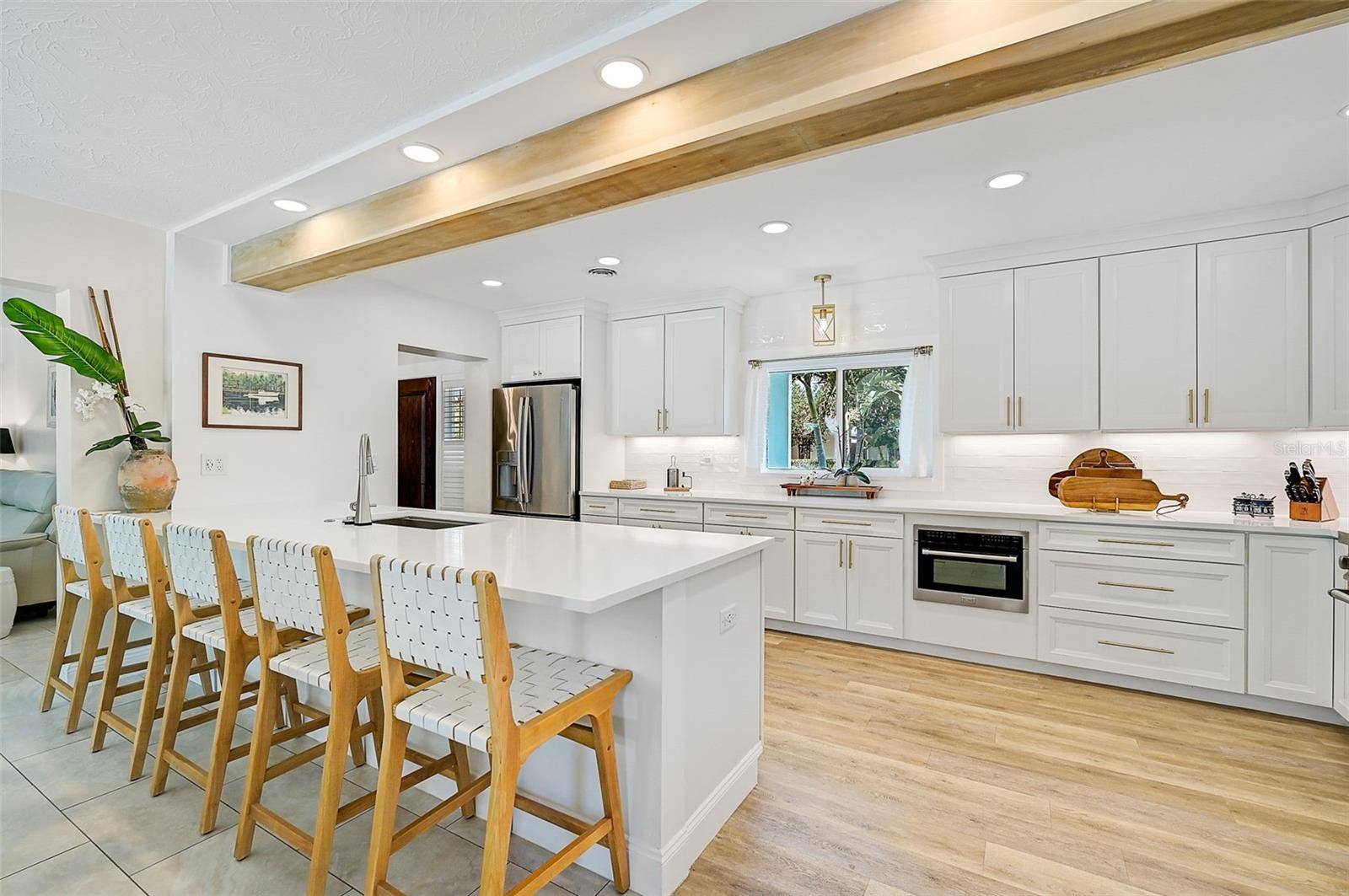 Venice, FL 34285,400 NOKOMIS AVE S