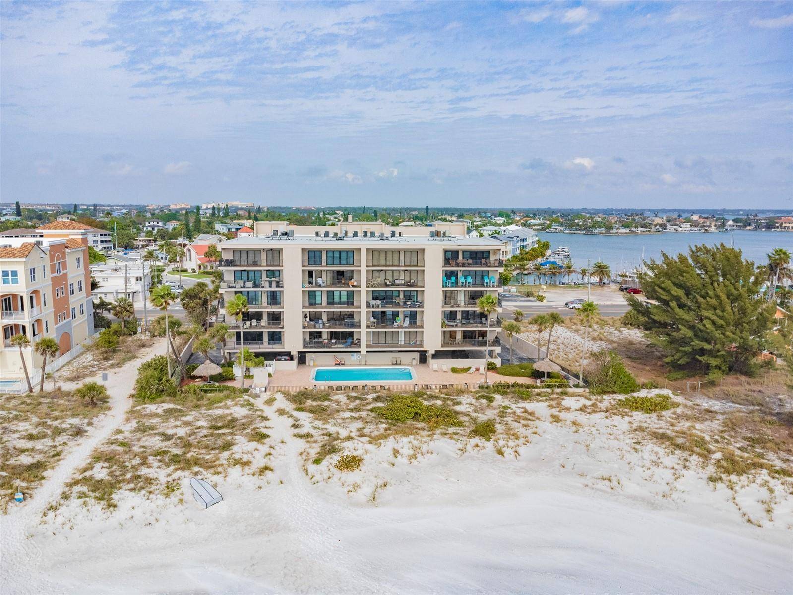 Madeira Beach, FL 33708,13650 GULF BLVD #402