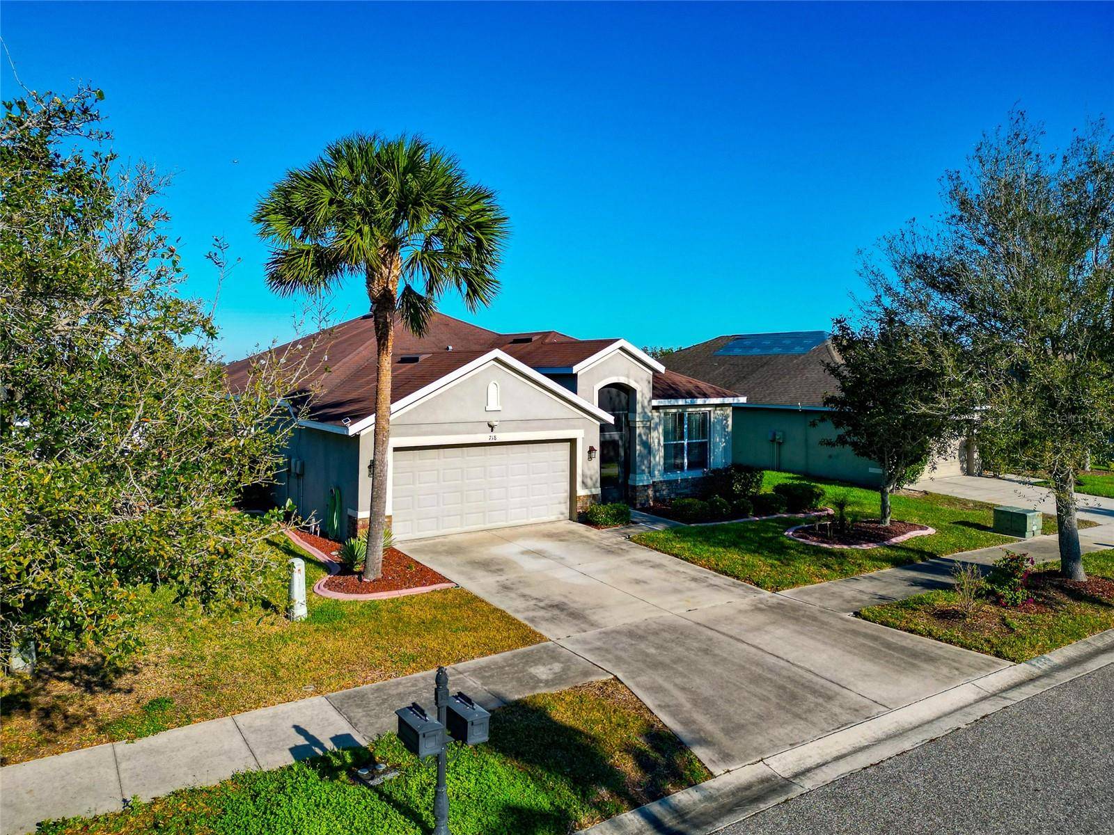 Ruskin, FL 33570,718 TANANA FALL DR