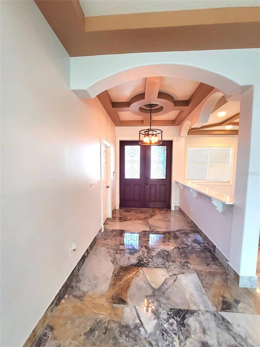 Bradenton, FL 34208,5714 38TH AVE E