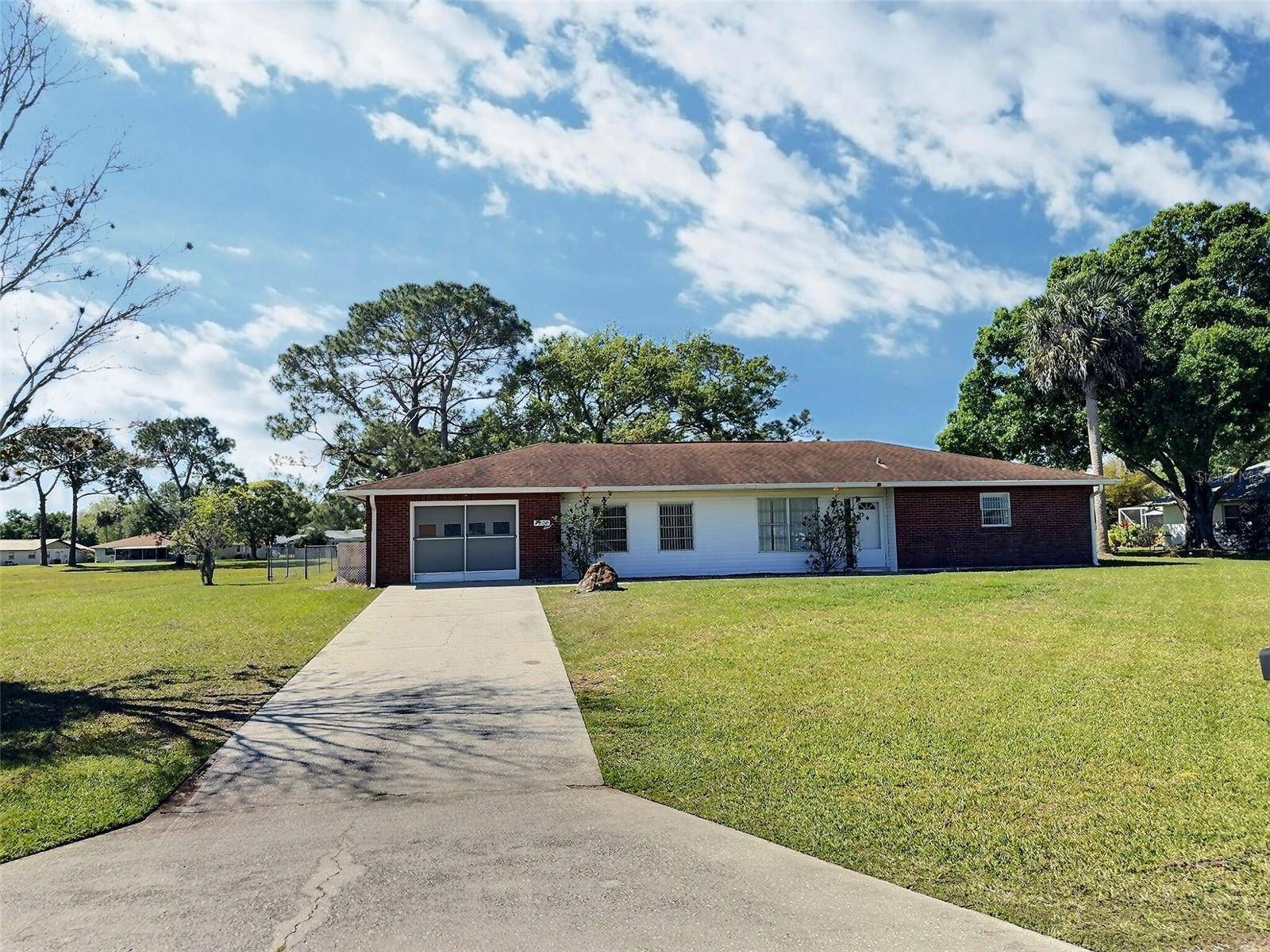 Sebring, FL 33876,7808 GRANADA RD