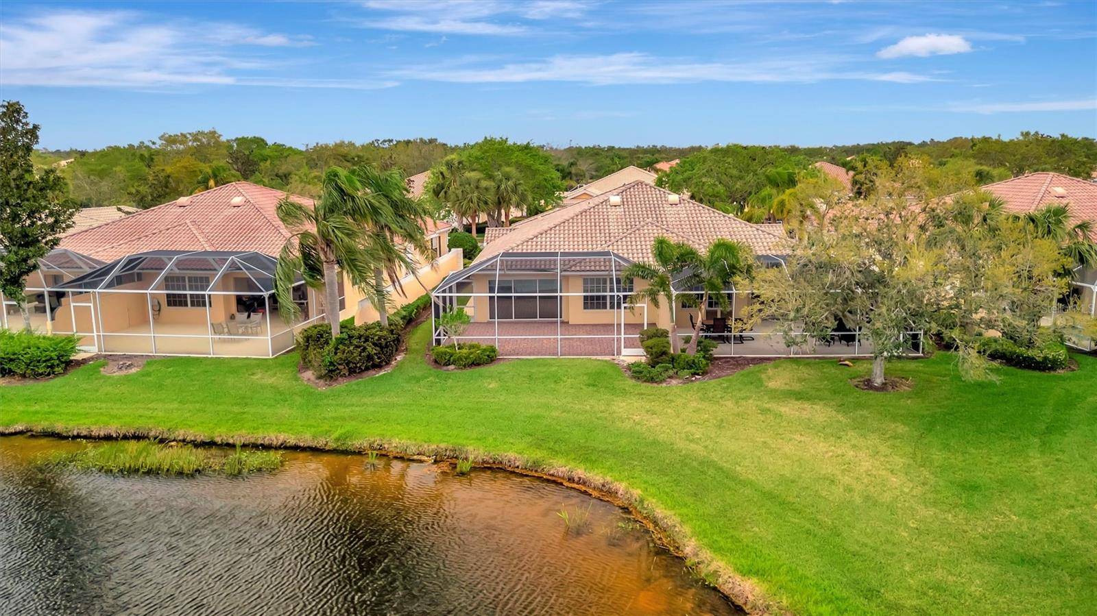 Sarasota, FL 34238,7655 PESARO DR