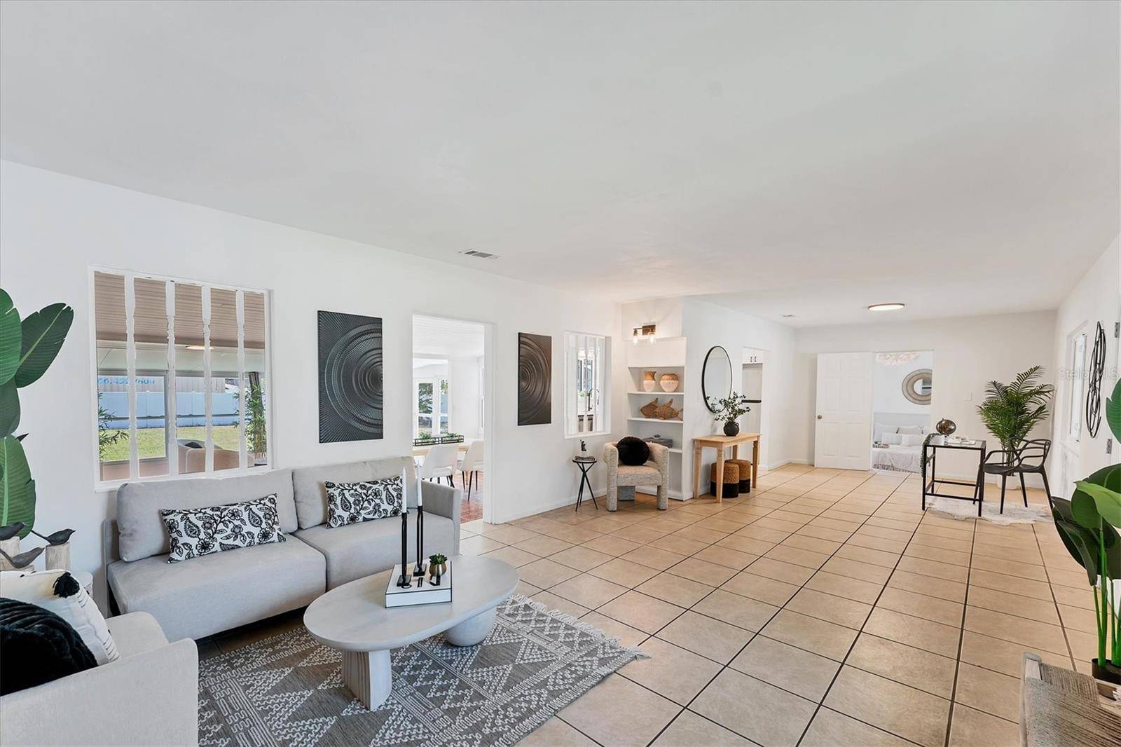 Sarasota, FL 34243,436 PARKVIEW DR