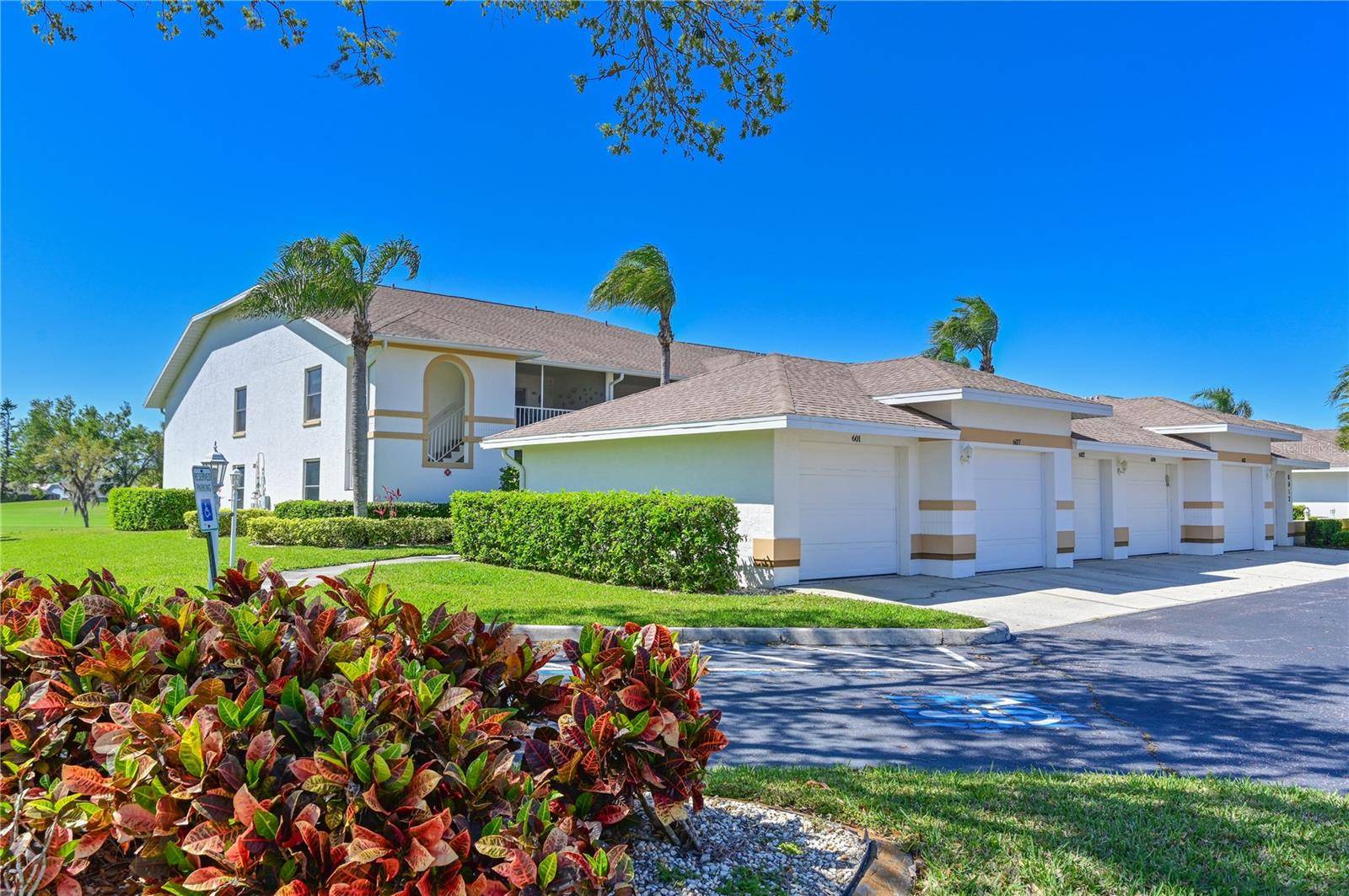 Bradenton, FL 34203,6912 DREWRYS BLF #608