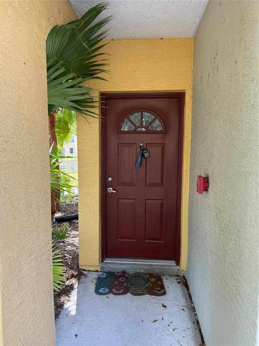 Sarasota, FL 34235,5681 BENTGRASS DR #13-201