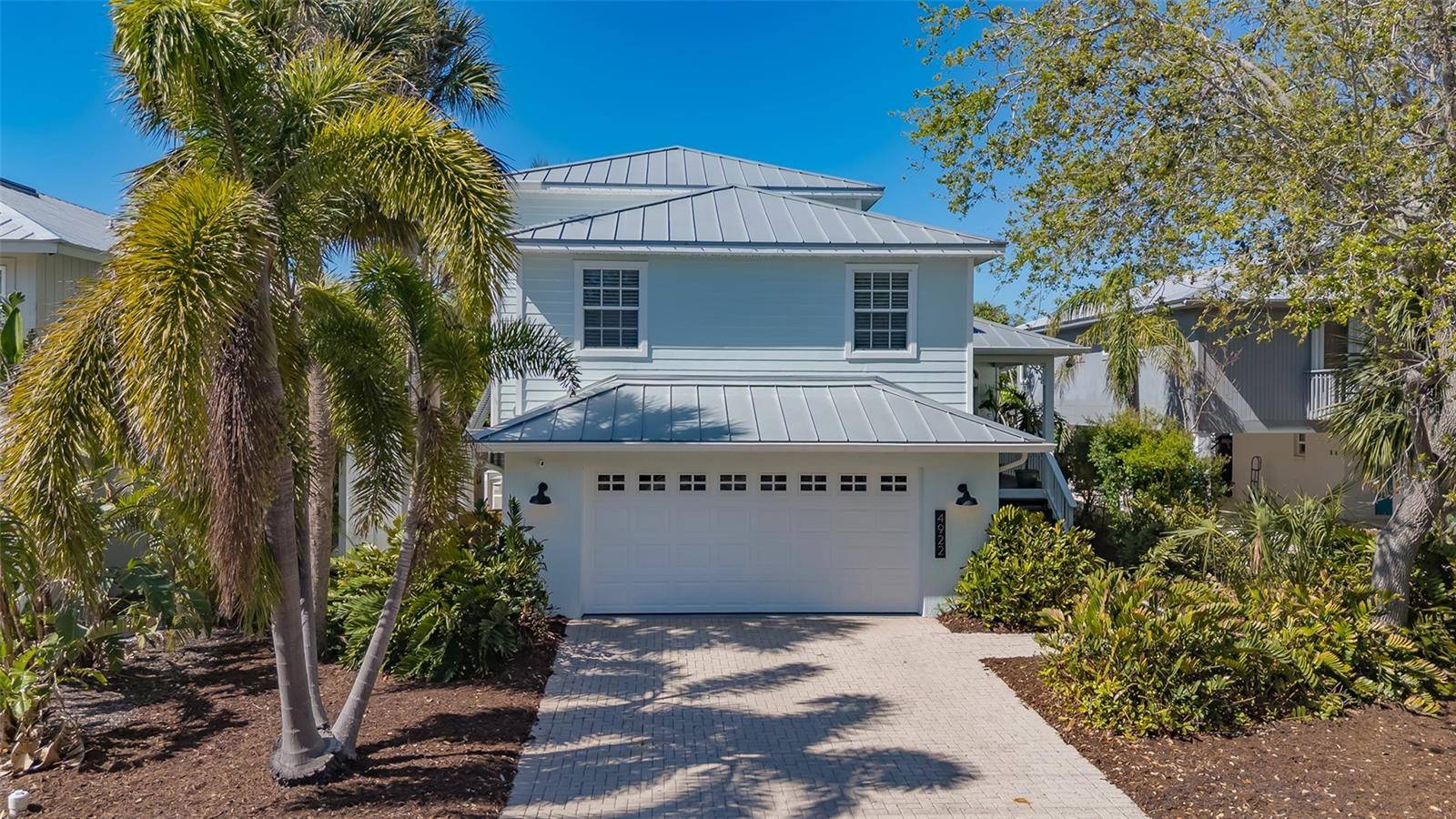 Sarasota, FL 34242,4922 COMMONWEALTH DR