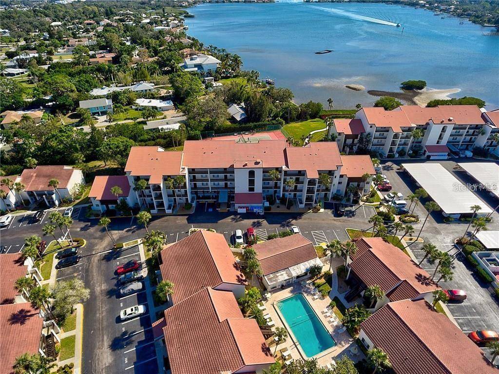 Sarasota, FL 34231,1624 STICKNEY POINT RD #408