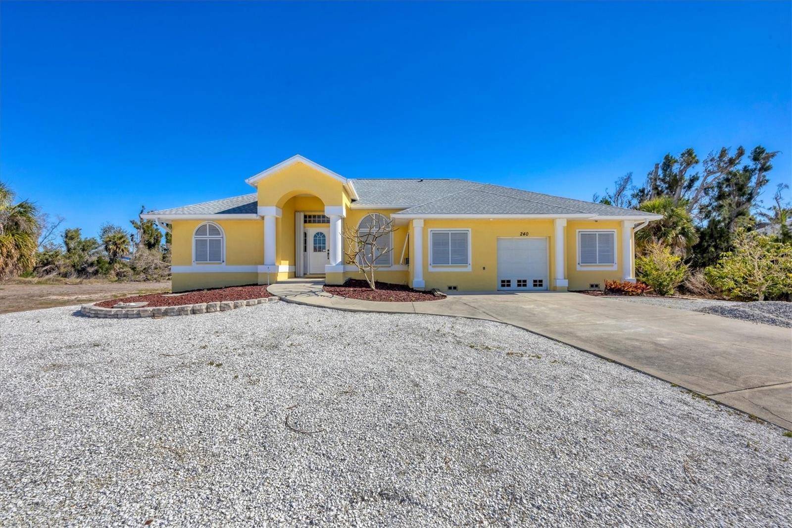 Placida, FL 33946,240 SPANIARDS RD