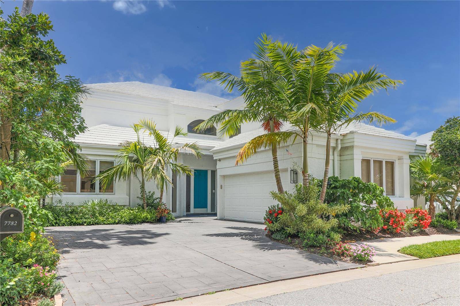 Sarasota, FL 34238,7782 CLUB LN
