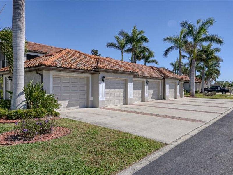Bradenton, FL 34212,6611 GRAND ESTUARY TRL #105