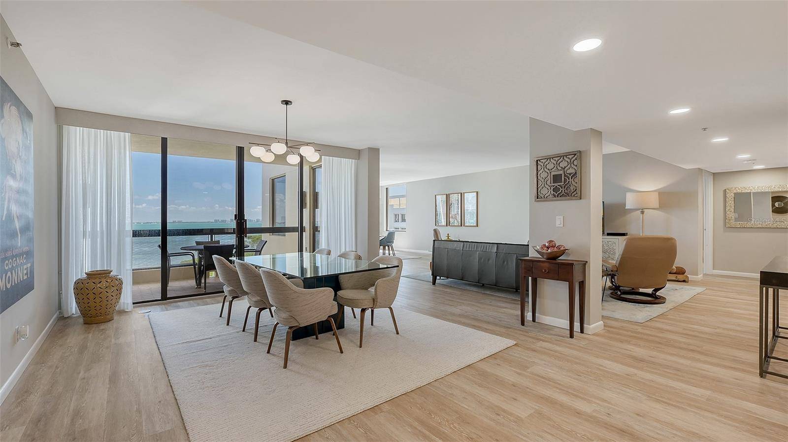 Longboat Key, FL 34228,2020 HARBOURSIDE DR #454