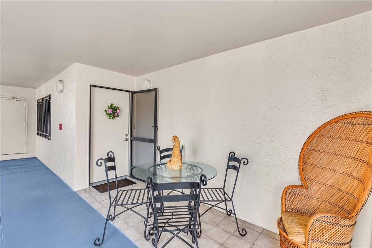 Sarasota, FL 34236,835 S OSPREY AVE #415