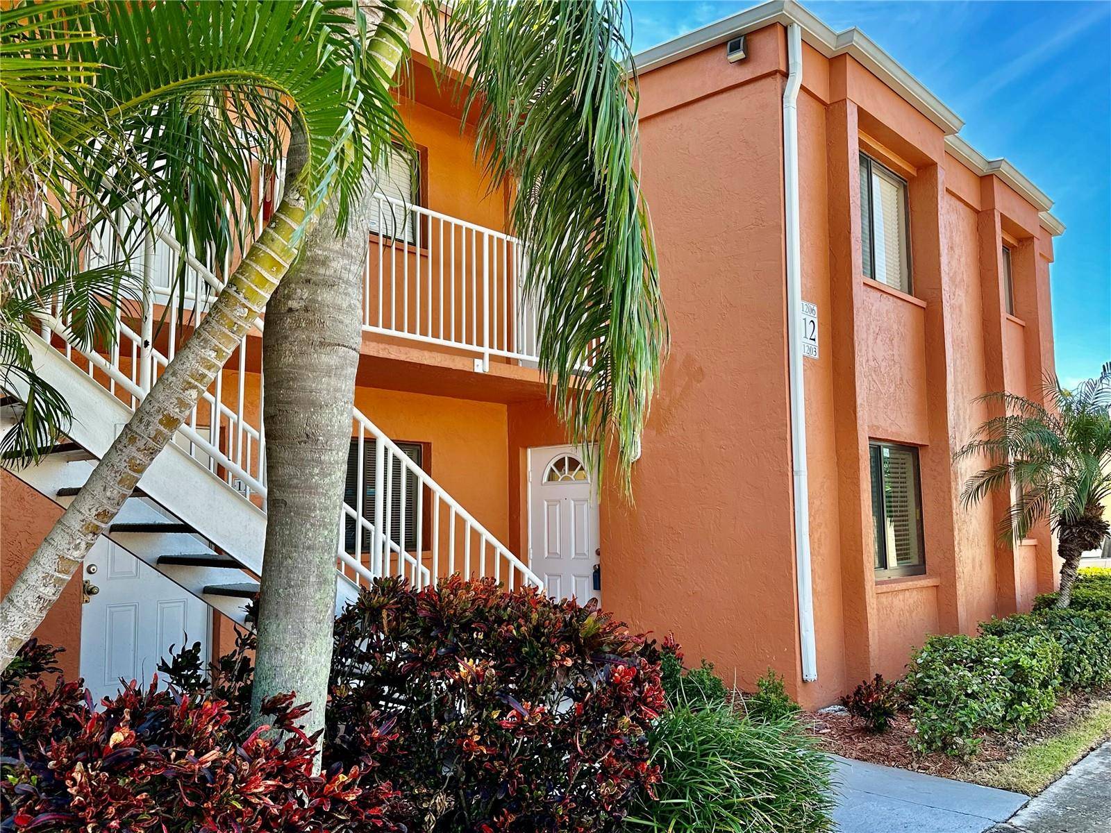 Bradenton, FL 34207,5310 26TH ST W #1203