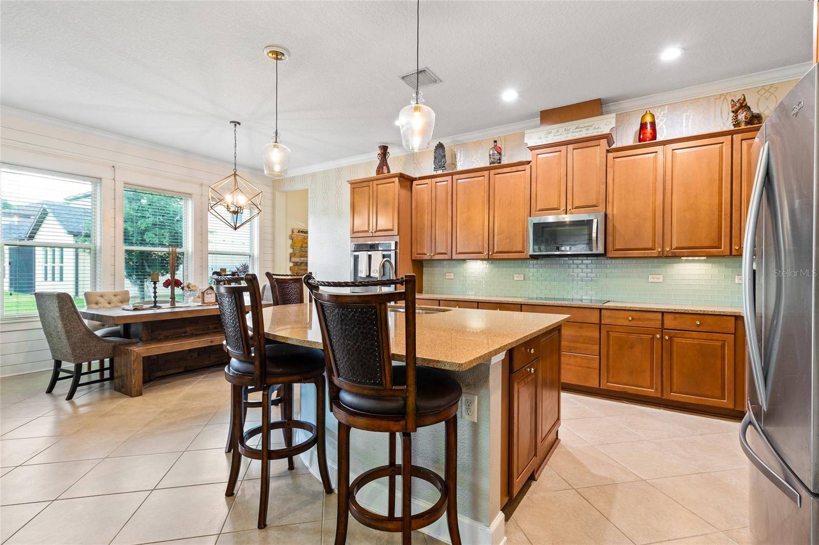Bradenton, FL 34212,750 116TH CT NE