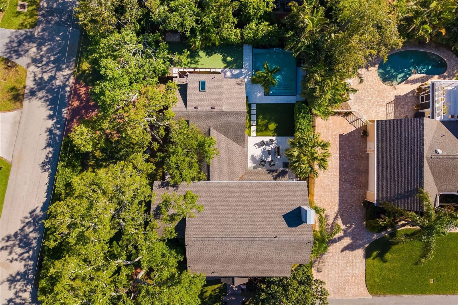 Sarasota, FL 34231,1434 LADUE LN
