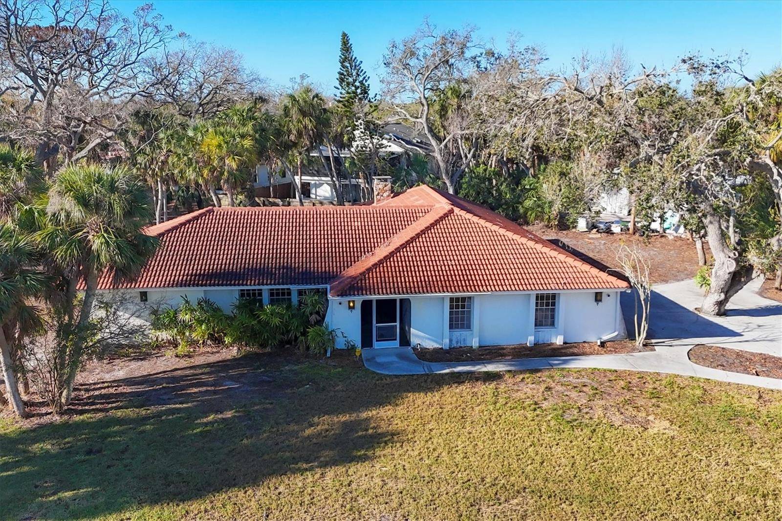 Sarasota, FL 34242,670 VENICE LN