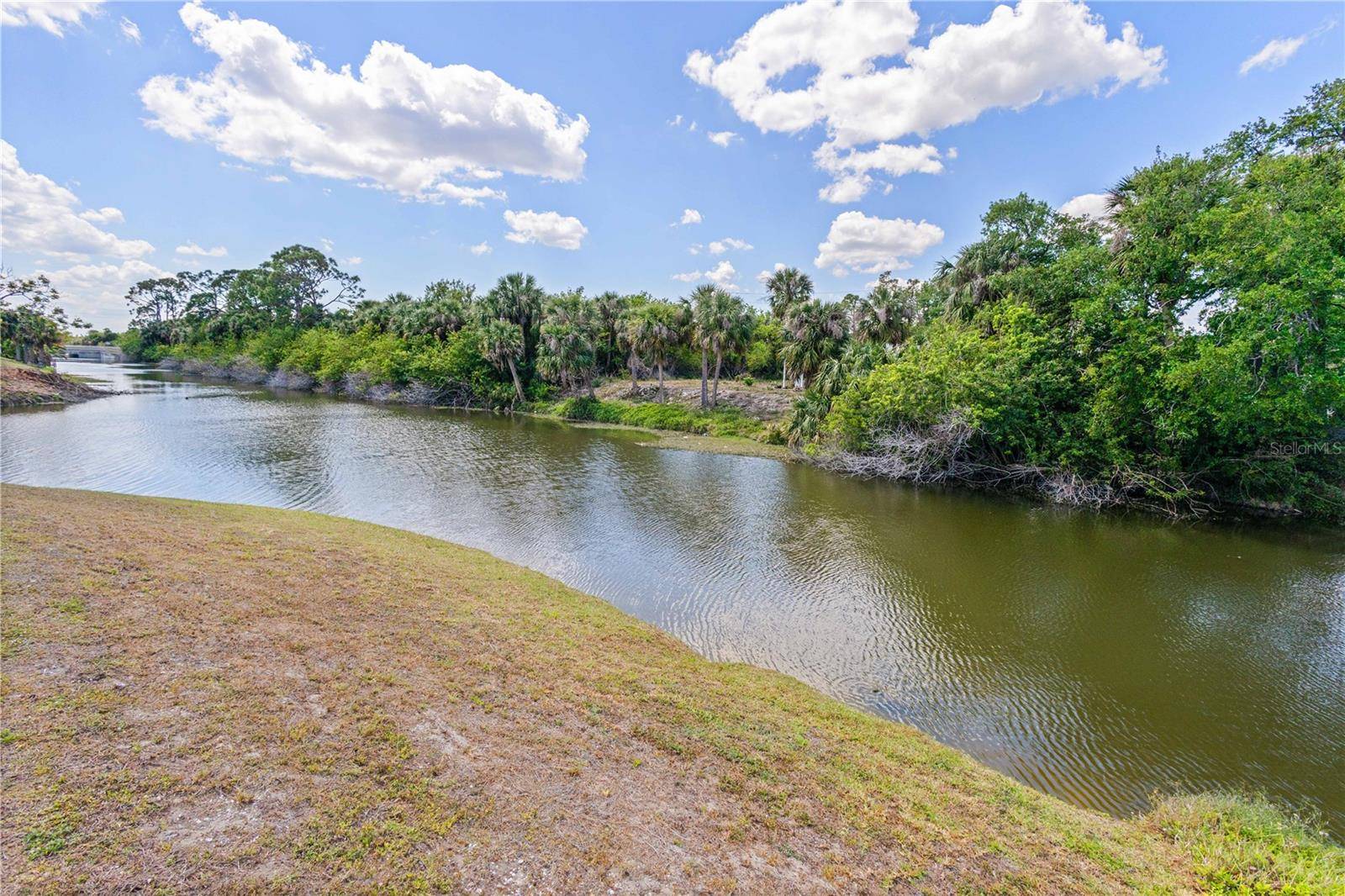 Port Charlotte, FL 33952,1665 HARMONY DR