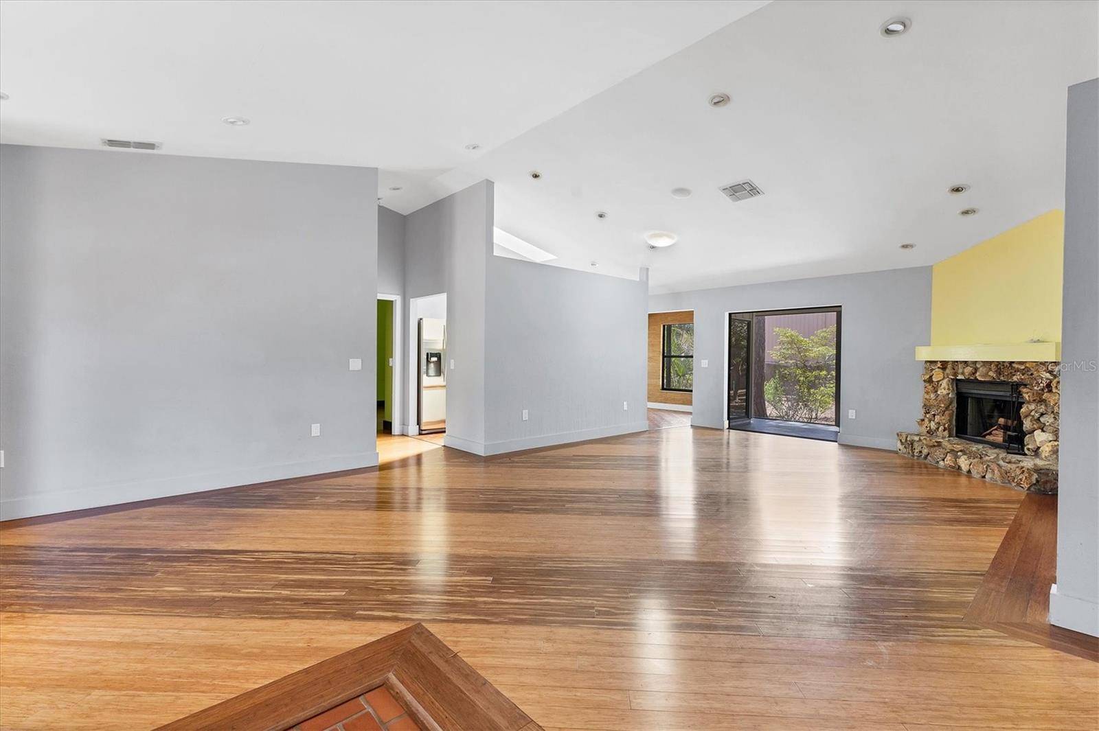 Sarasota, FL 34243,480 58TH ST