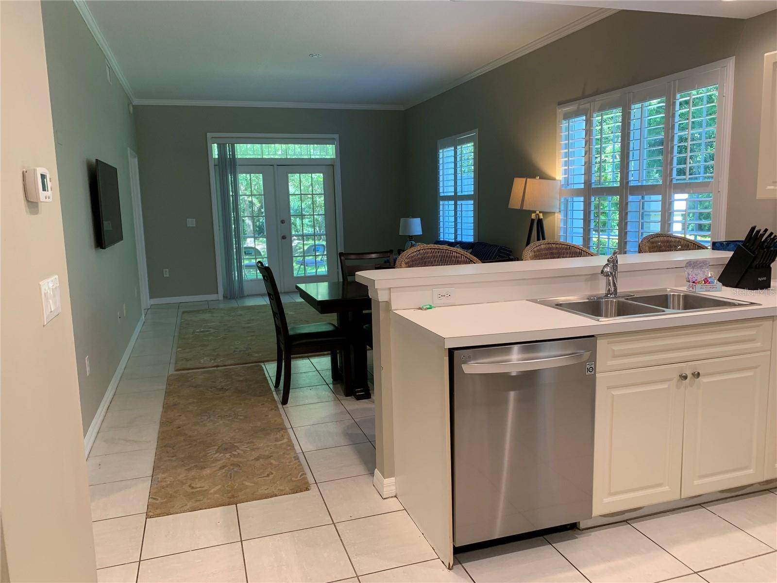 Bradenton, FL 34210,3604 54TH DR W #101