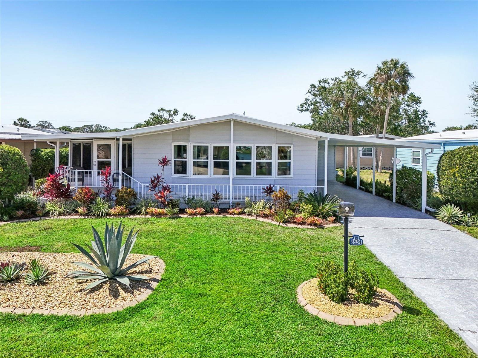 Palmetto, FL 34221,8534 IMPERIAL CIR