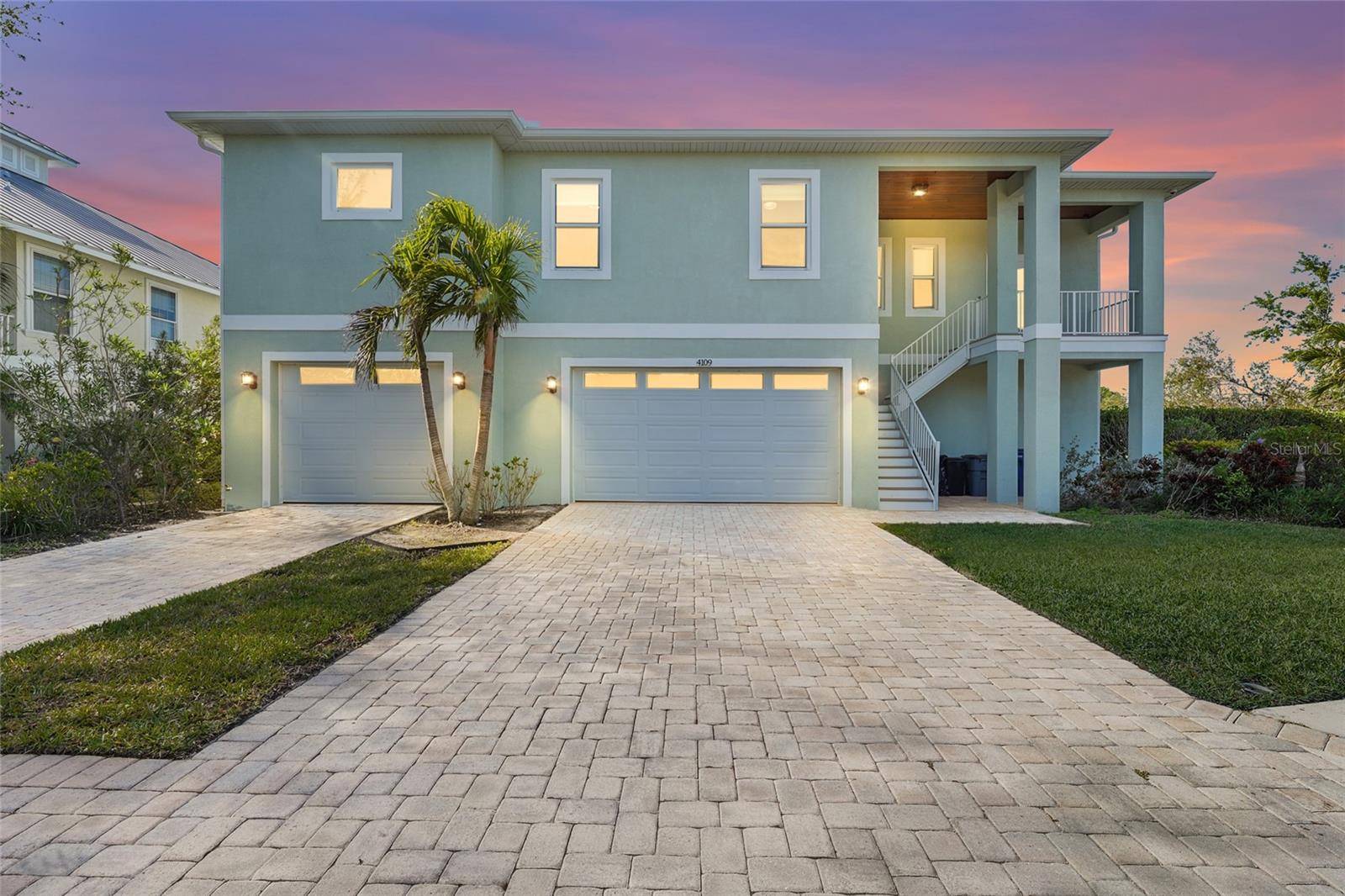 Palmetto, FL 34221,4109 COBIA CT