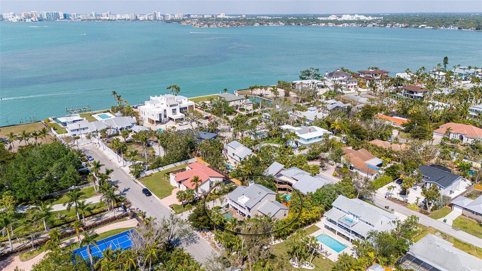 Sarasota, FL 34242,3455 FLAMINGO AVE